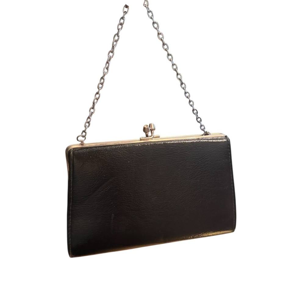 Elegant Vintage 1960s Black and Gold Chain Clutch Shoulder bag